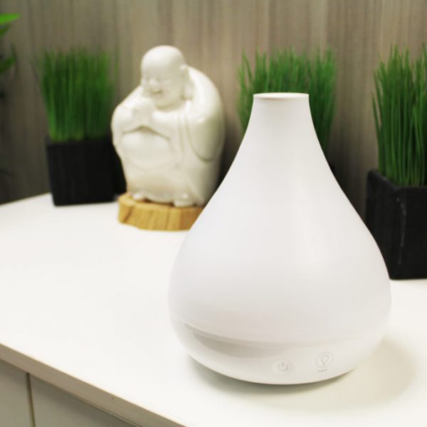 White Personal Ultrasonic Cool Mist Humidifier with Aroma Diffuser