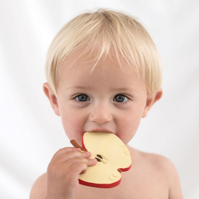 Pepita the Apple